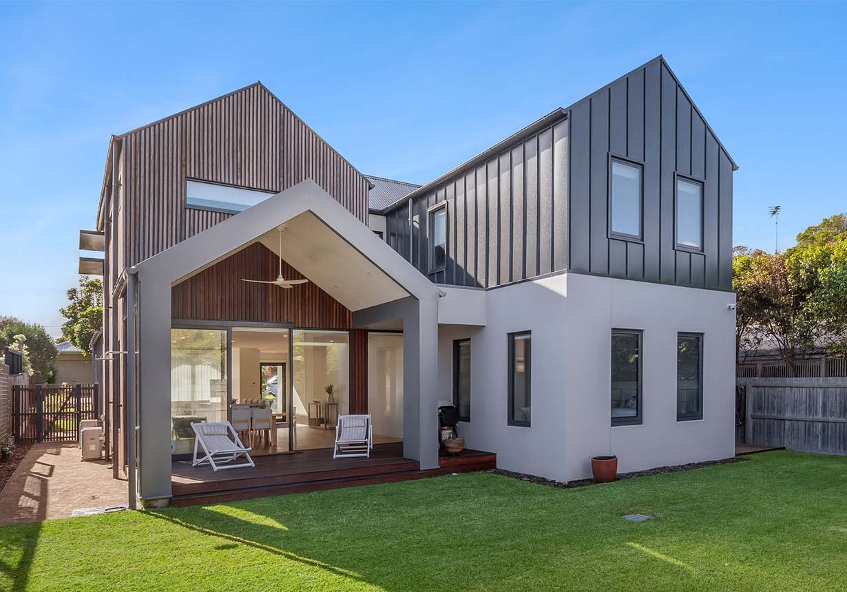 Knockdown rebuild home in Point Lonsdale