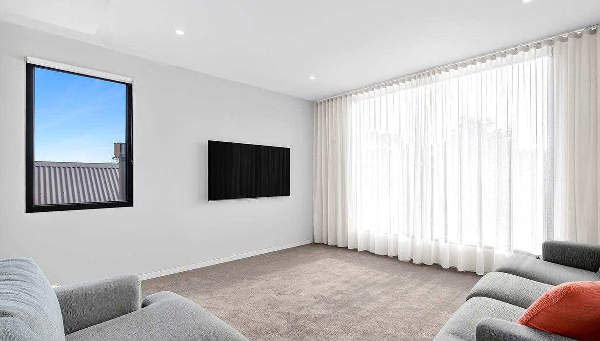 Knockdown rebuild home in Point Lonsdale