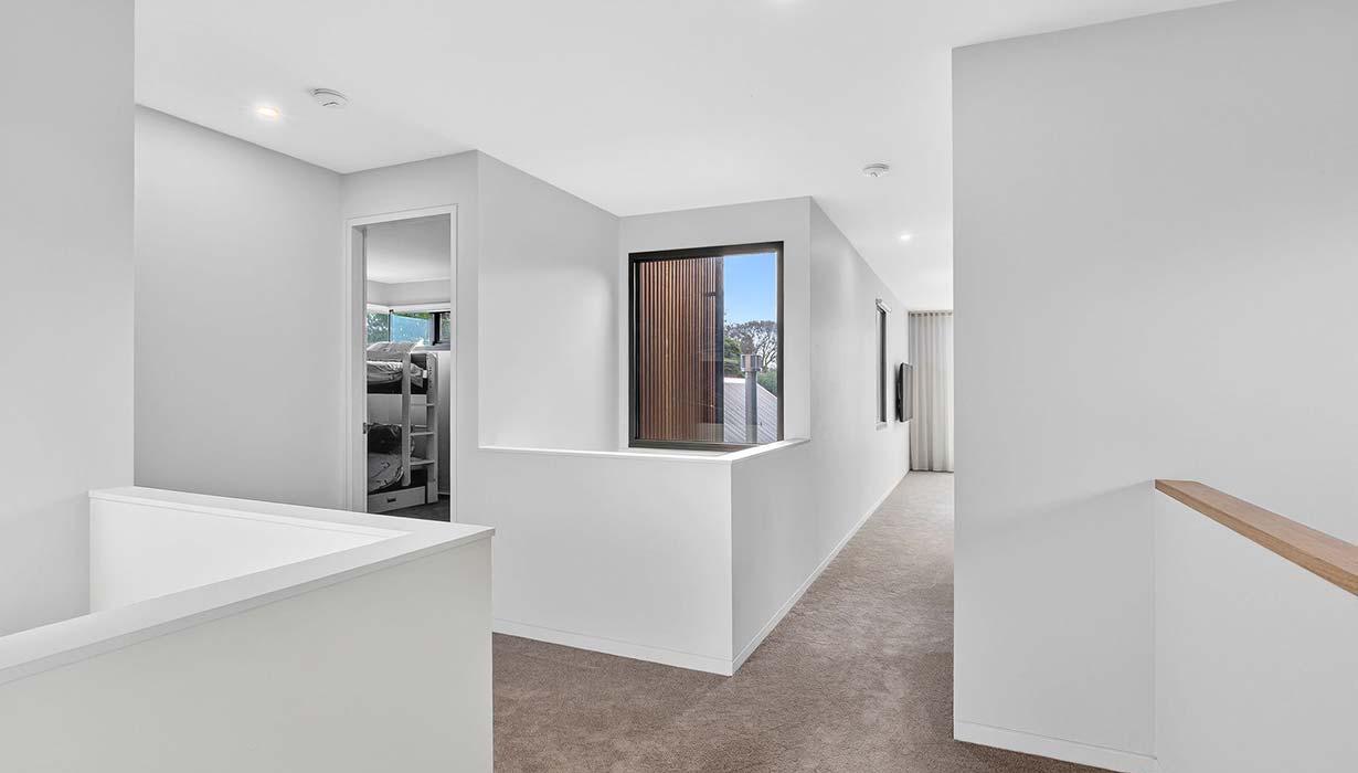 Knockdown rebuild home in Point Lonsdale