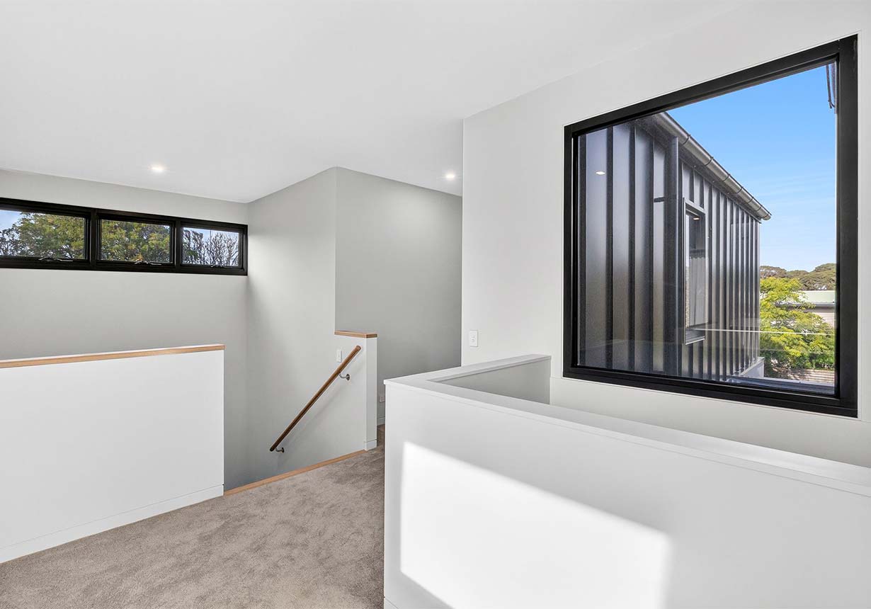 Knockdown rebuild home in Point Lonsdale
