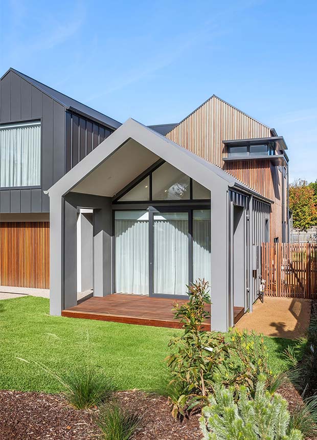 Knockdown rebuild home in Point Lonsdale