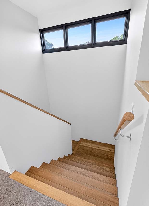 Knockdown rebuild home in Point Lonsdale
