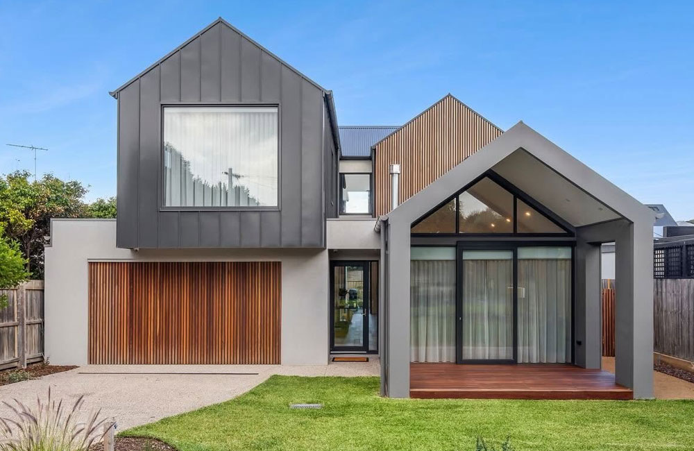 Point Lonsdale home