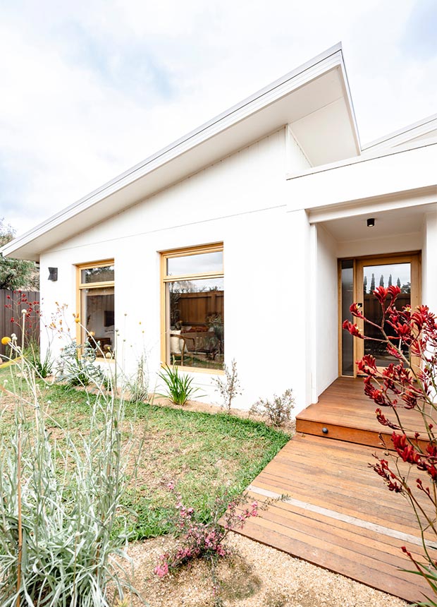 Home extension by Tremul Constructions Torquay
