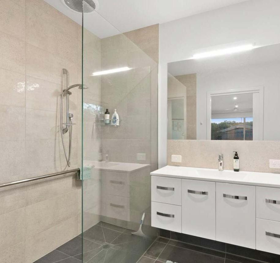 Architect-designed dual homes in Anglesea