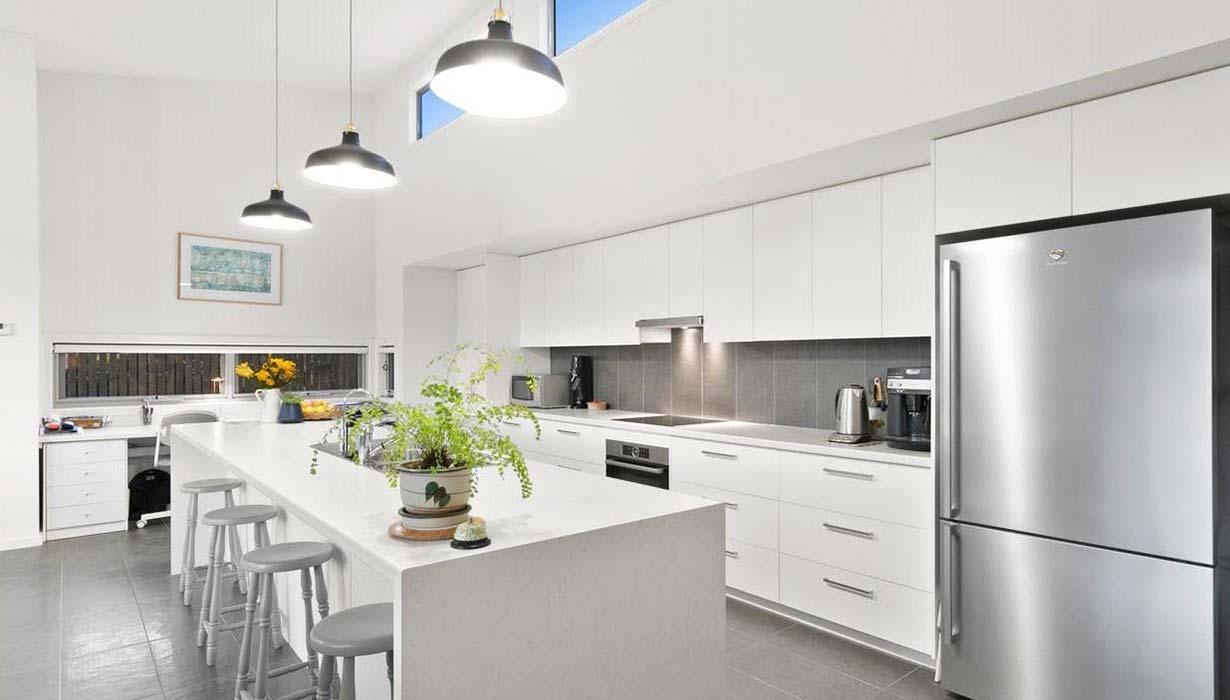 Architect-designed dual homes in Anglesea